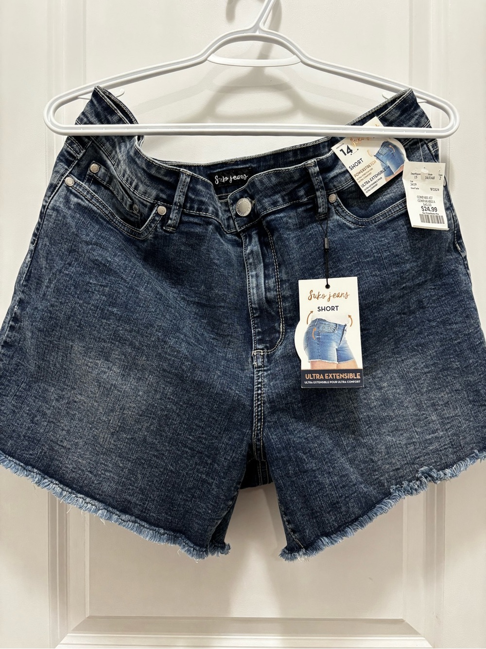 Suko Jeans Dark Wash Denim Shorts with Frayed Hem
